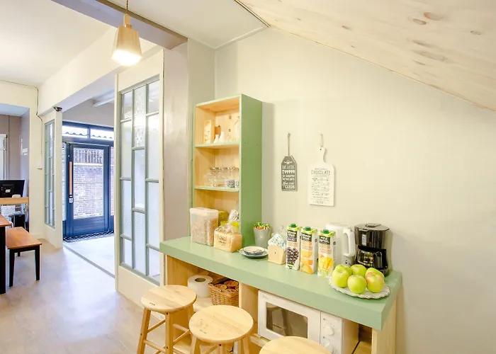 Vanilla 2 Dongdaemun Hostal *